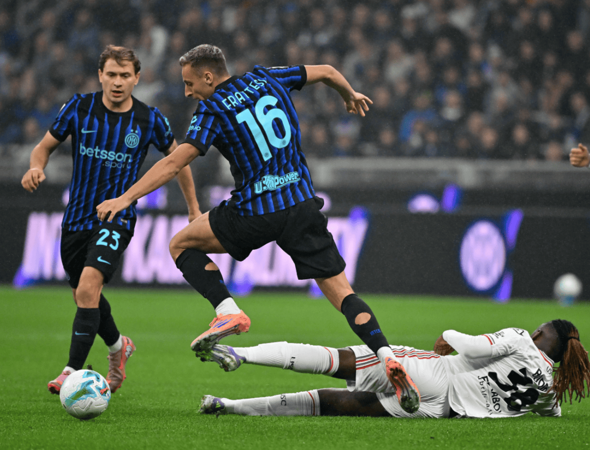 完美体育运营中心-关于热那亚大胜，主力球员表现抢眼备受赞誉的信息